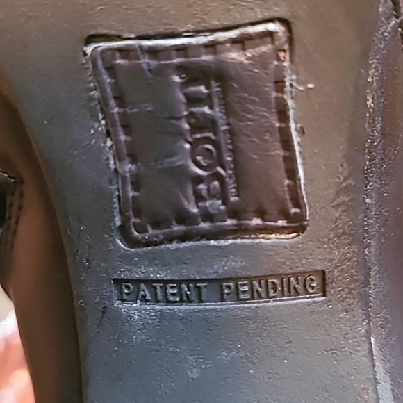 EUC BORN black ankle boots size 8.5 - Picture 11 of 11